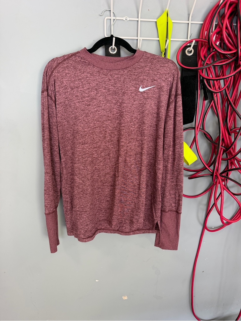 Nike running womens Long-Sleeve Dri-FIT Heathered Maroon Performance Shirt